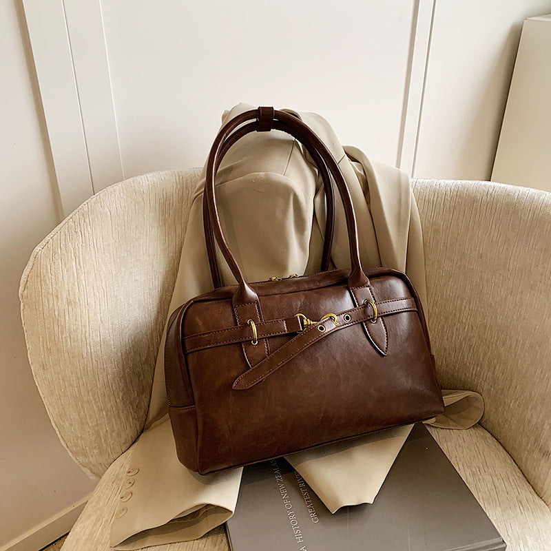 Retro Large Capacity Underarm Bag