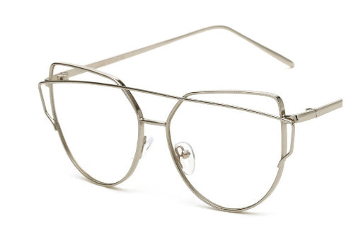 Elegant And Personalized Glasses For Men And Women